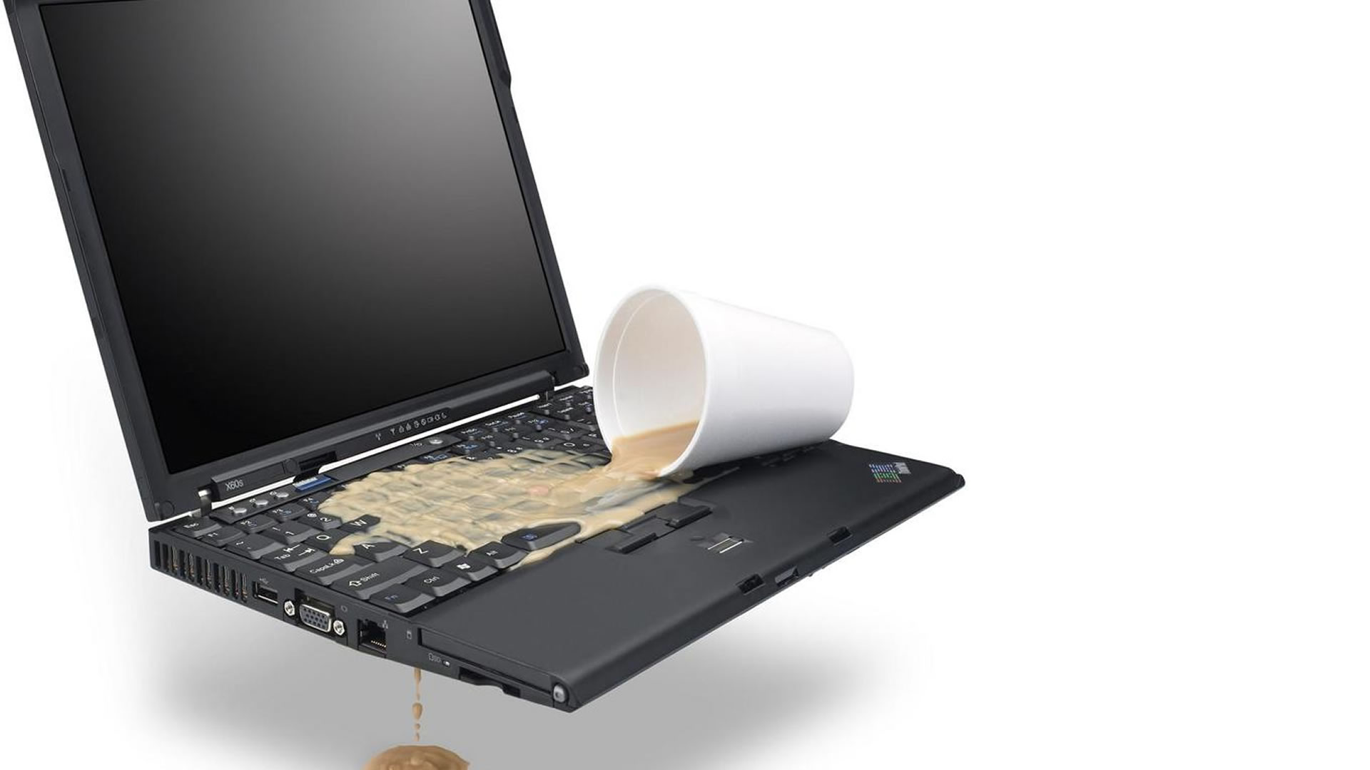 Laptopa Sıvı Teması Sonrası Yapılması Gerekenler